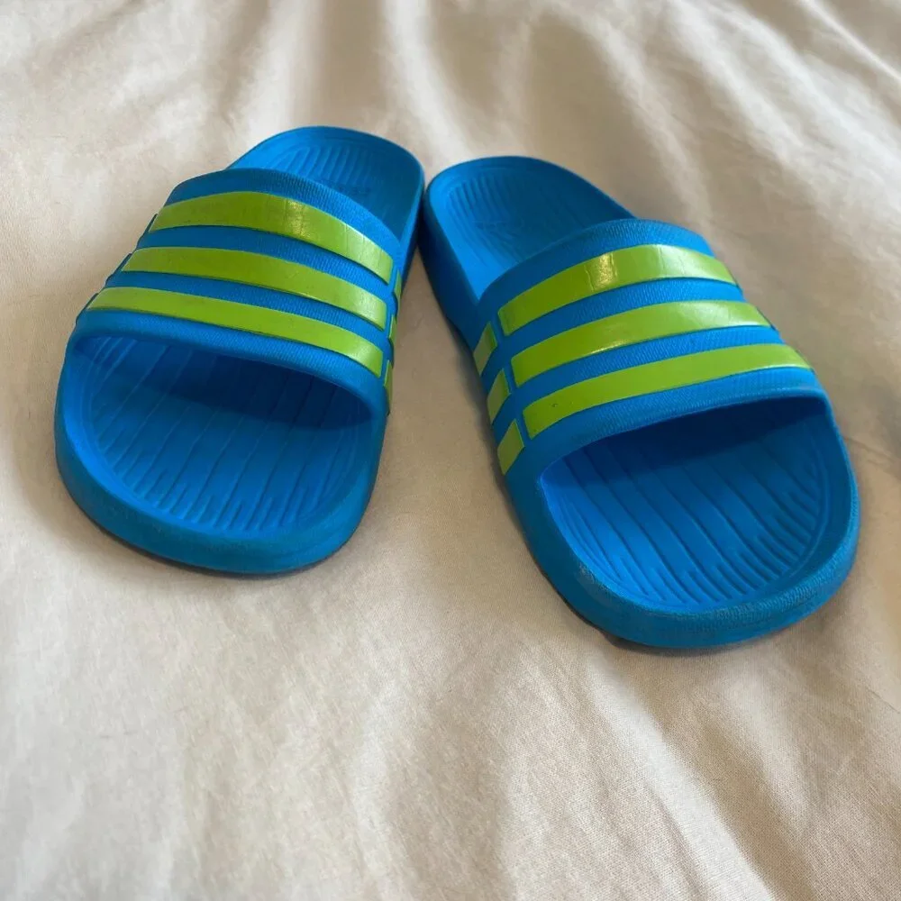 Adidas Youth Kids‎ Sandals Slides For Summer Boys Size 3 - Picture 4 of 10